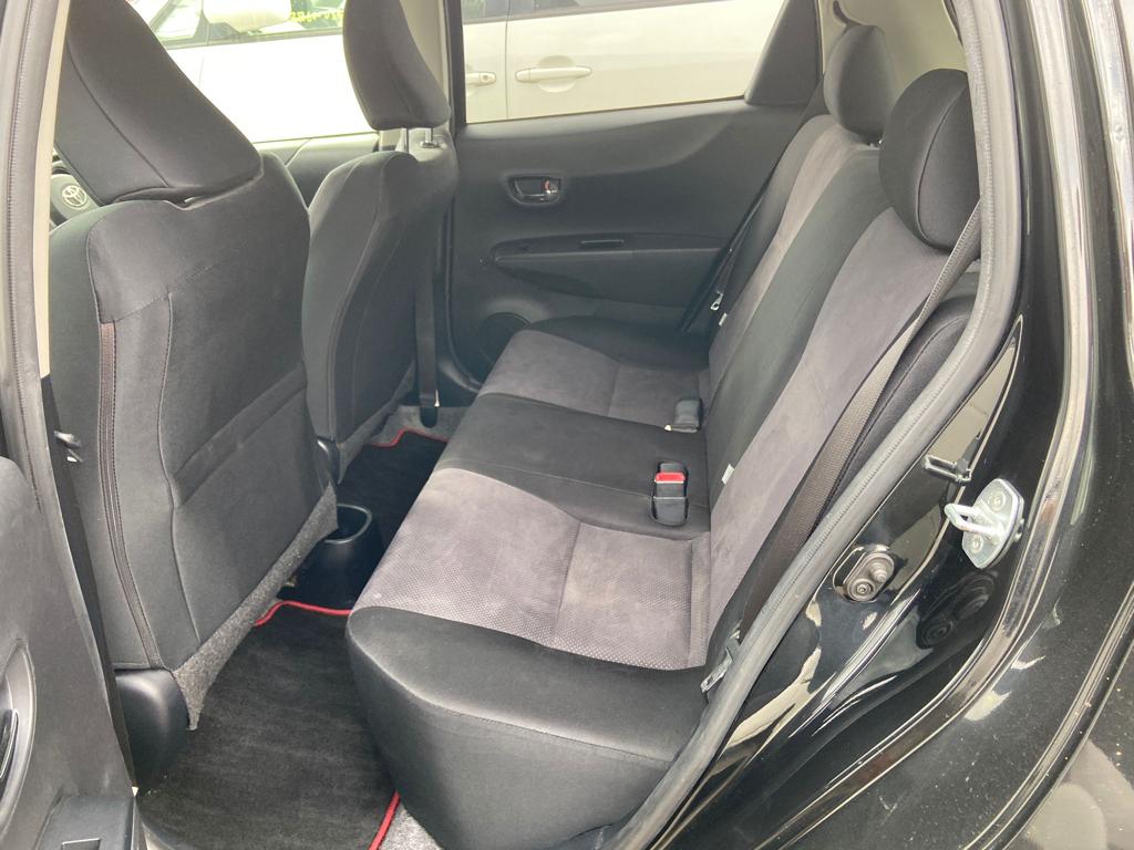 2011 Toyota Vitz RS
